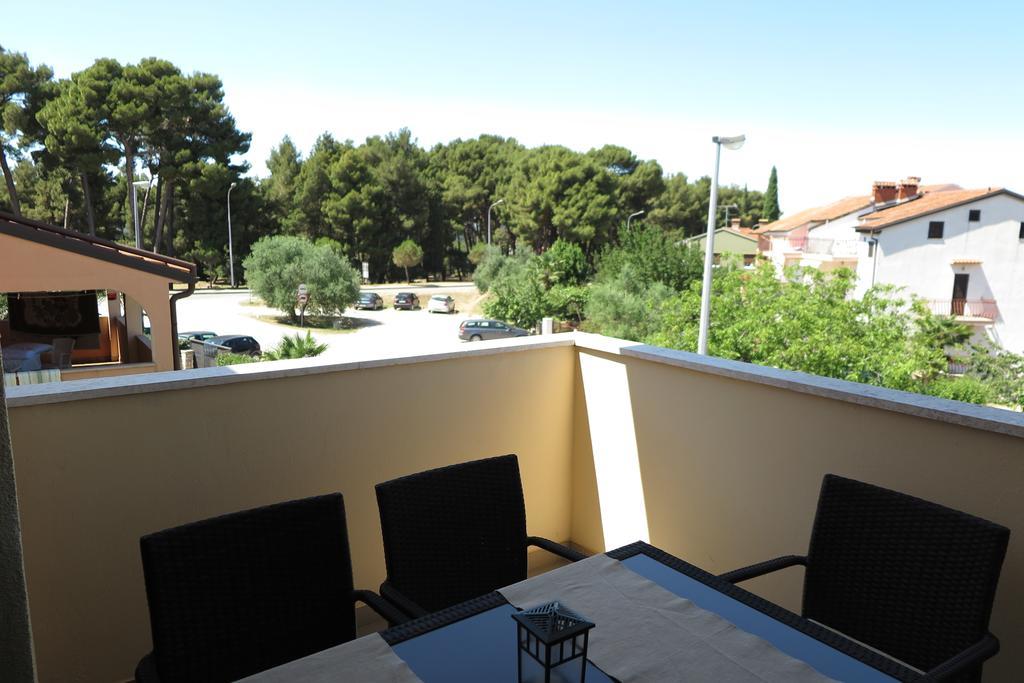 Apartment Lara Rovinj Exterior foto